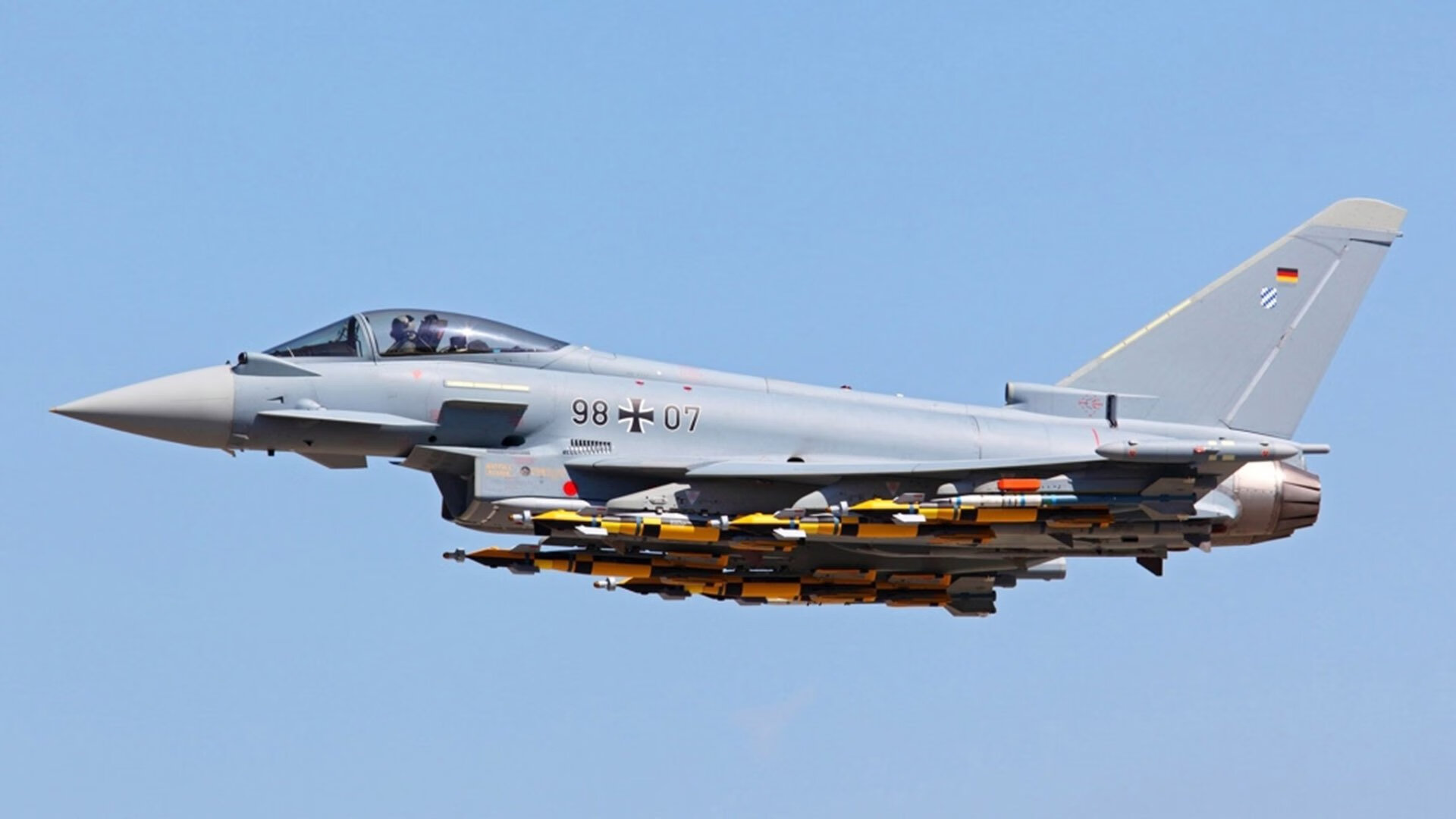 东决之夜，阿劳霍用铁血统治宣告，制空权才是现代篮球的终极答案